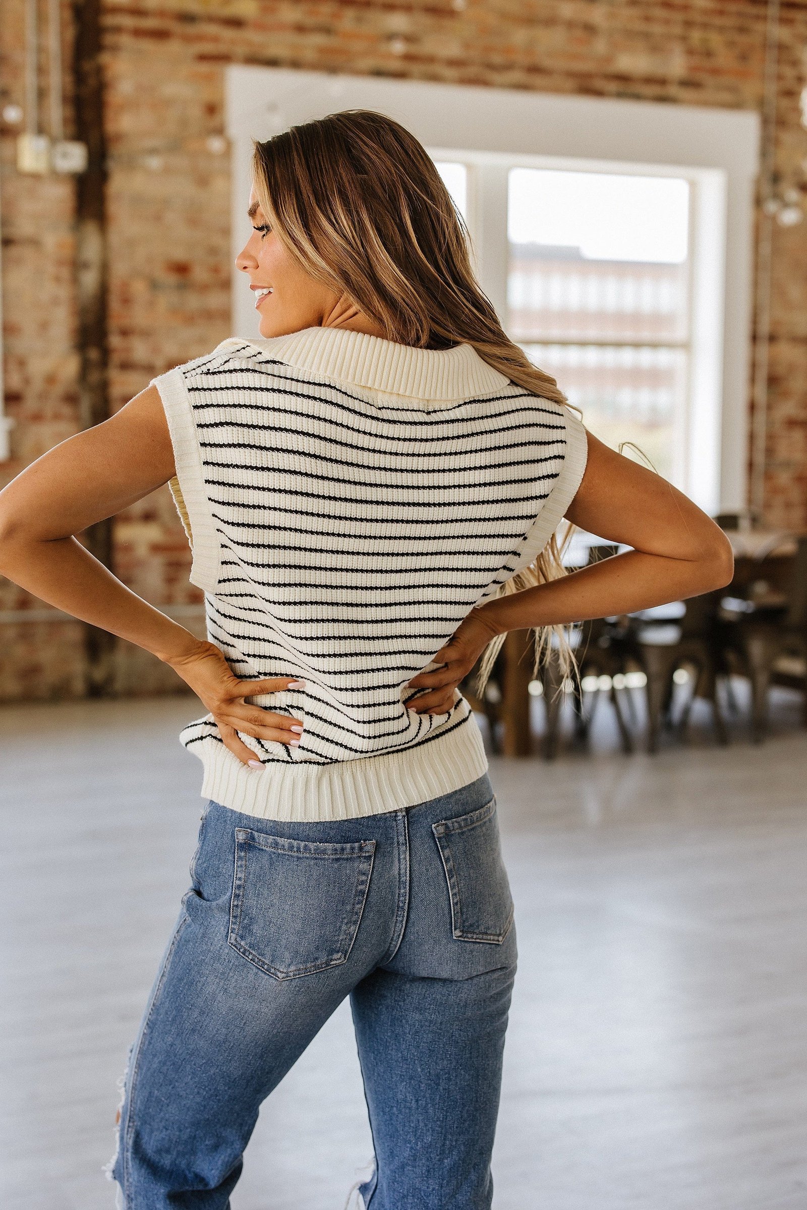 London Collared Tank Top | DROPSHIP - Image 6